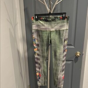 Niyama Sol Green Floral Leggings